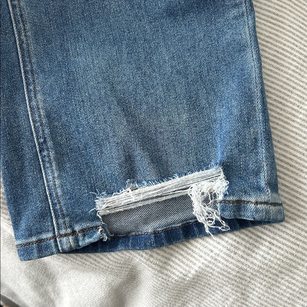 Kut Kelsey Fab Ankle Flare Jean, 6 - Picture 9 of 10
